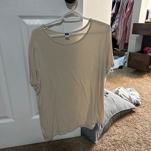 Old Navy Beige Tshirt